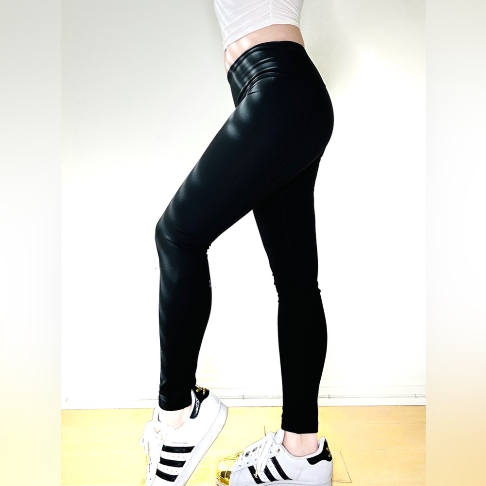 Victoria's Secret VSX Sport Knockout Tight, Black Legging, XS